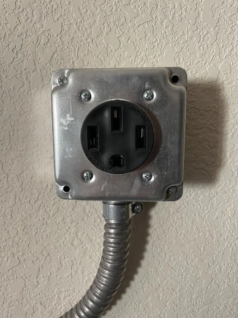 NEMA 14-50 outlet installed for Smart Home Electrical in Cactus
